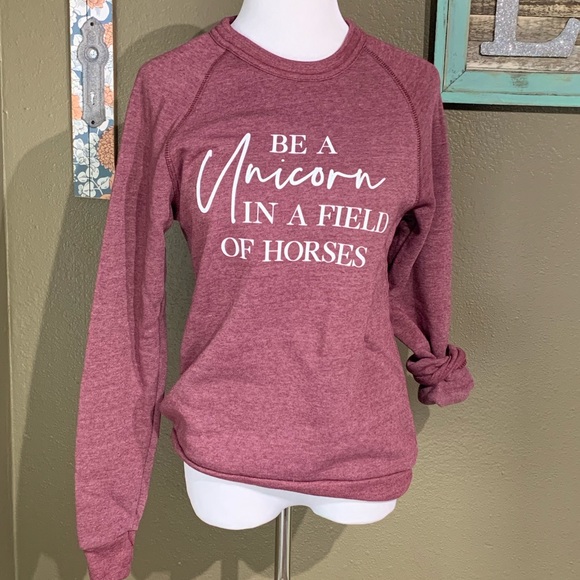 LOVE MONDAY Tops - SALE NWT 🏷 BOUTIQUE Sweatshirt